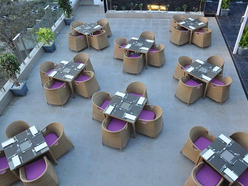 The Arcadia Hotell Coimbatore Exteriör bild