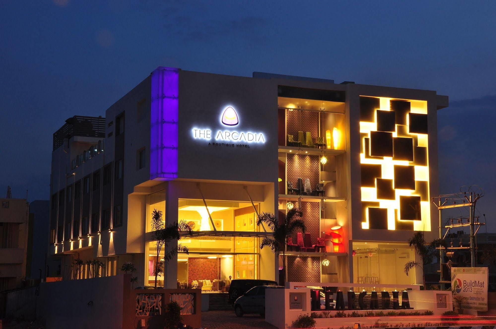 The Arcadia Hotell Coimbatore Exteriör bild